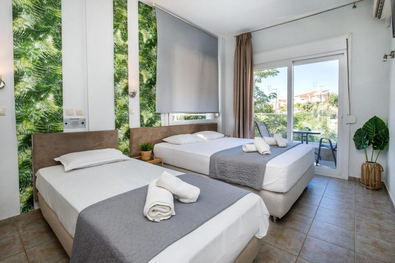 Discovery Hotel Лименария Екстериор снимка