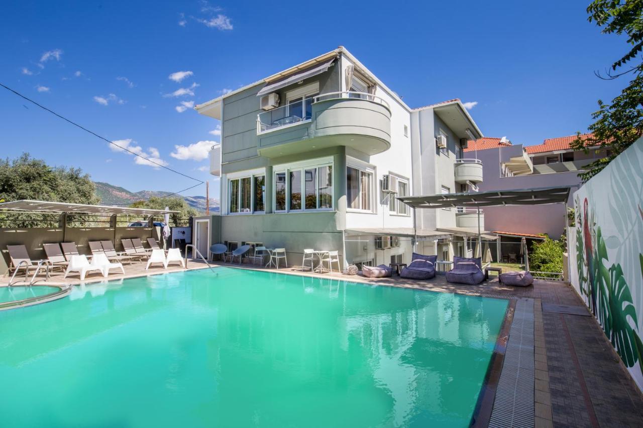 Discovery Hotel Лименария Екстериор снимка